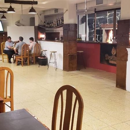 Hotel Caleta Olivia Hueso Per Eksteriør billede